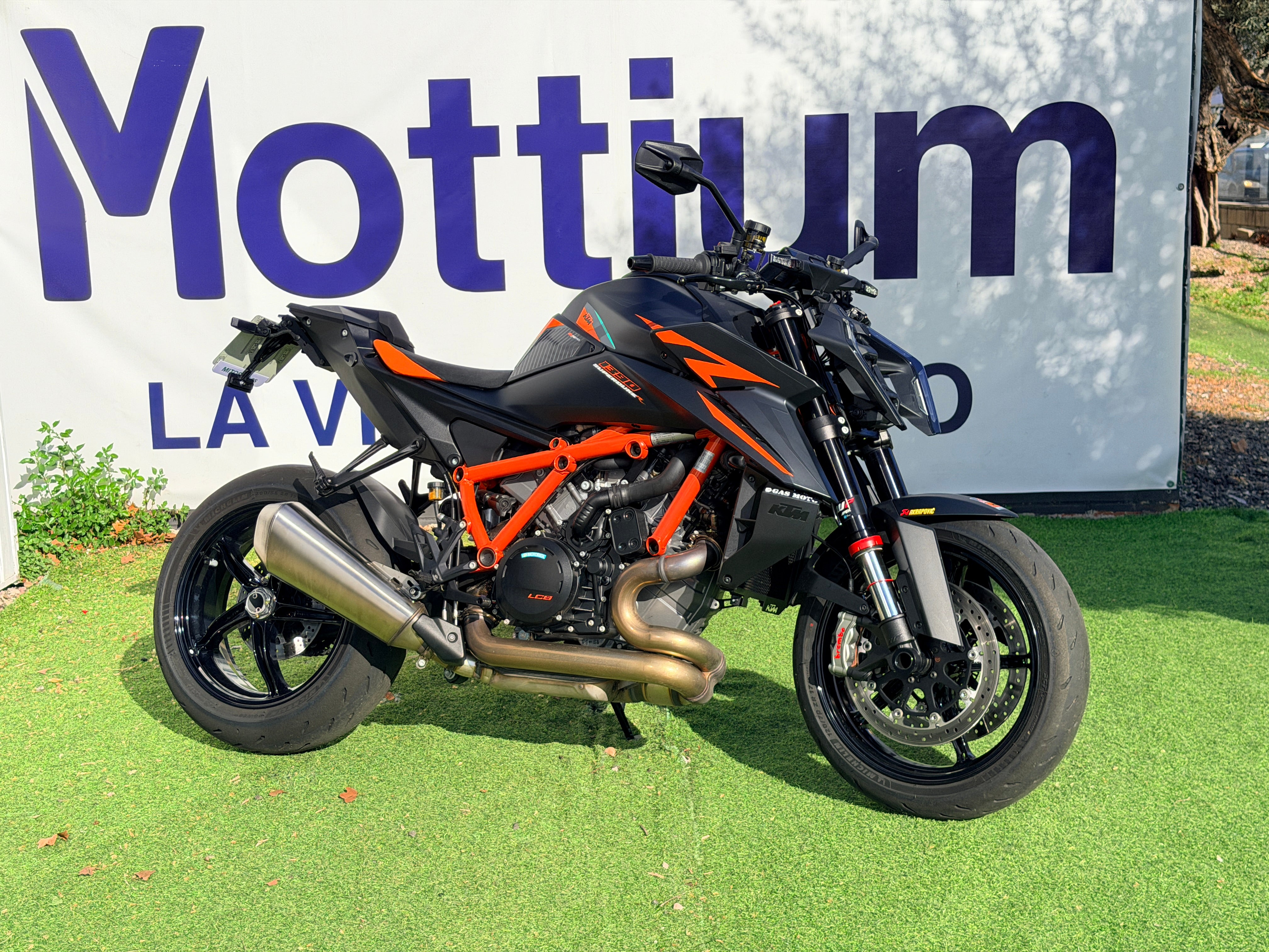 KTM 1390 SUPER DUKE R