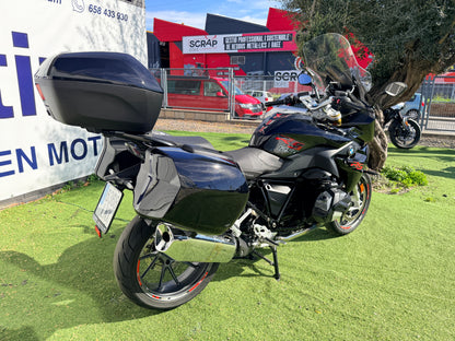 BMW R1250RS TRIPLEBLACK