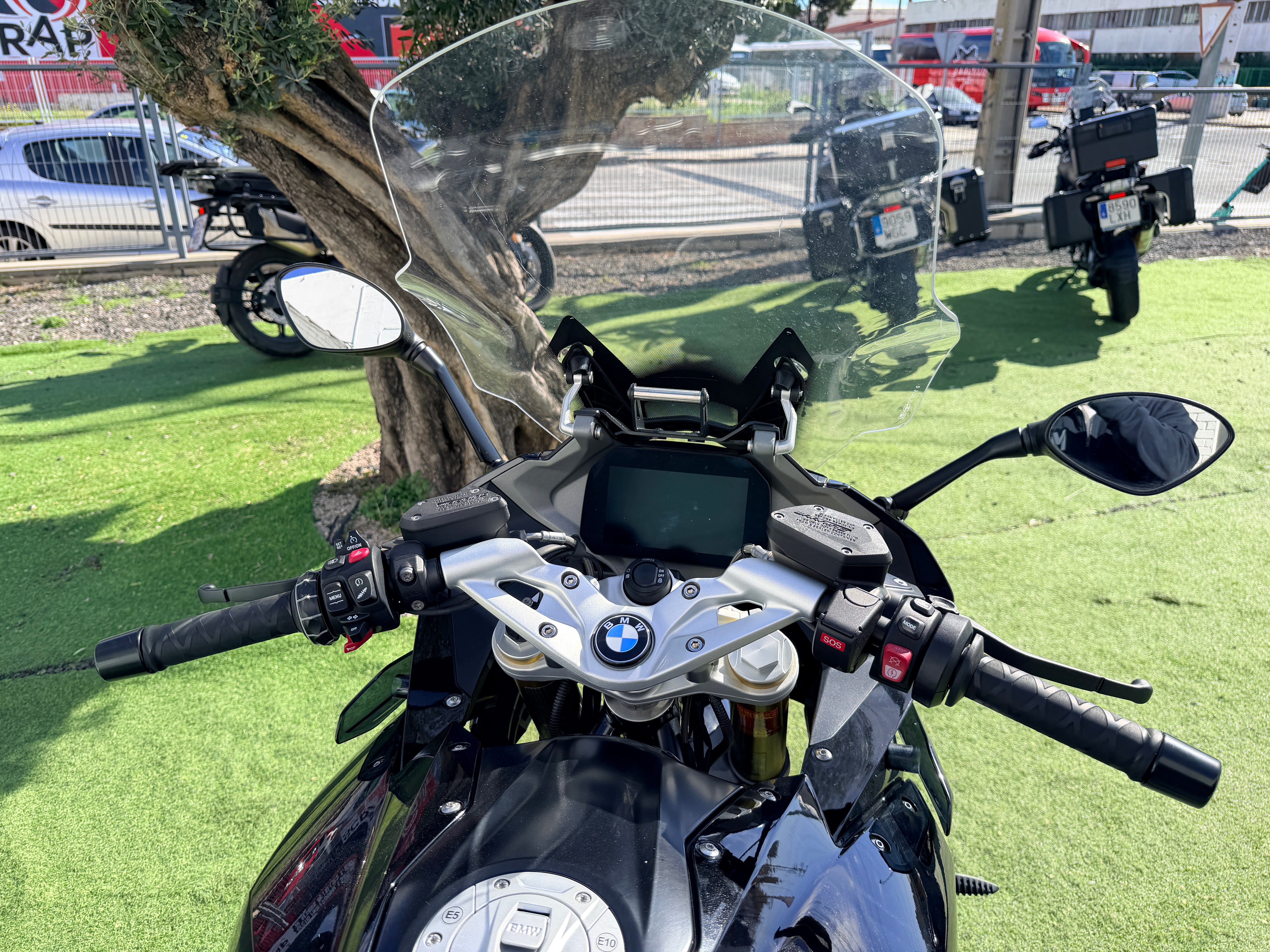 BMW R1250RS TRIPLEBLACK