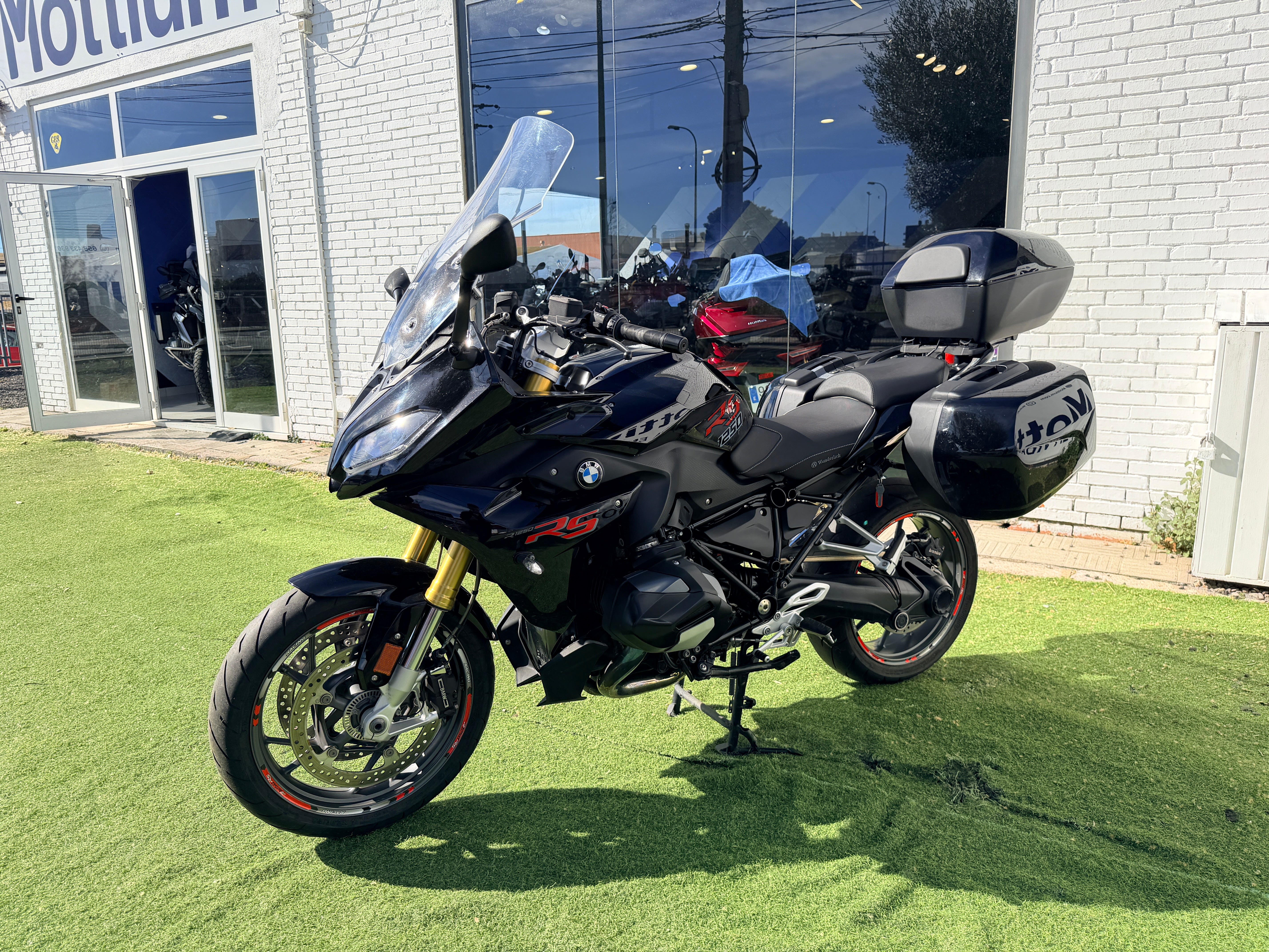 BMW R1250RS TRIPLEBLACK