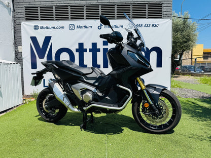 HONDA X-ADV 750