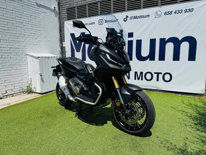 HONDA X-ADV 750