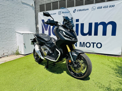 HONDA X-ADV 750