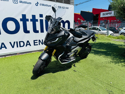 HONDA X-ADV 750