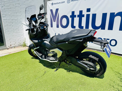 HONDA X-ADV 750