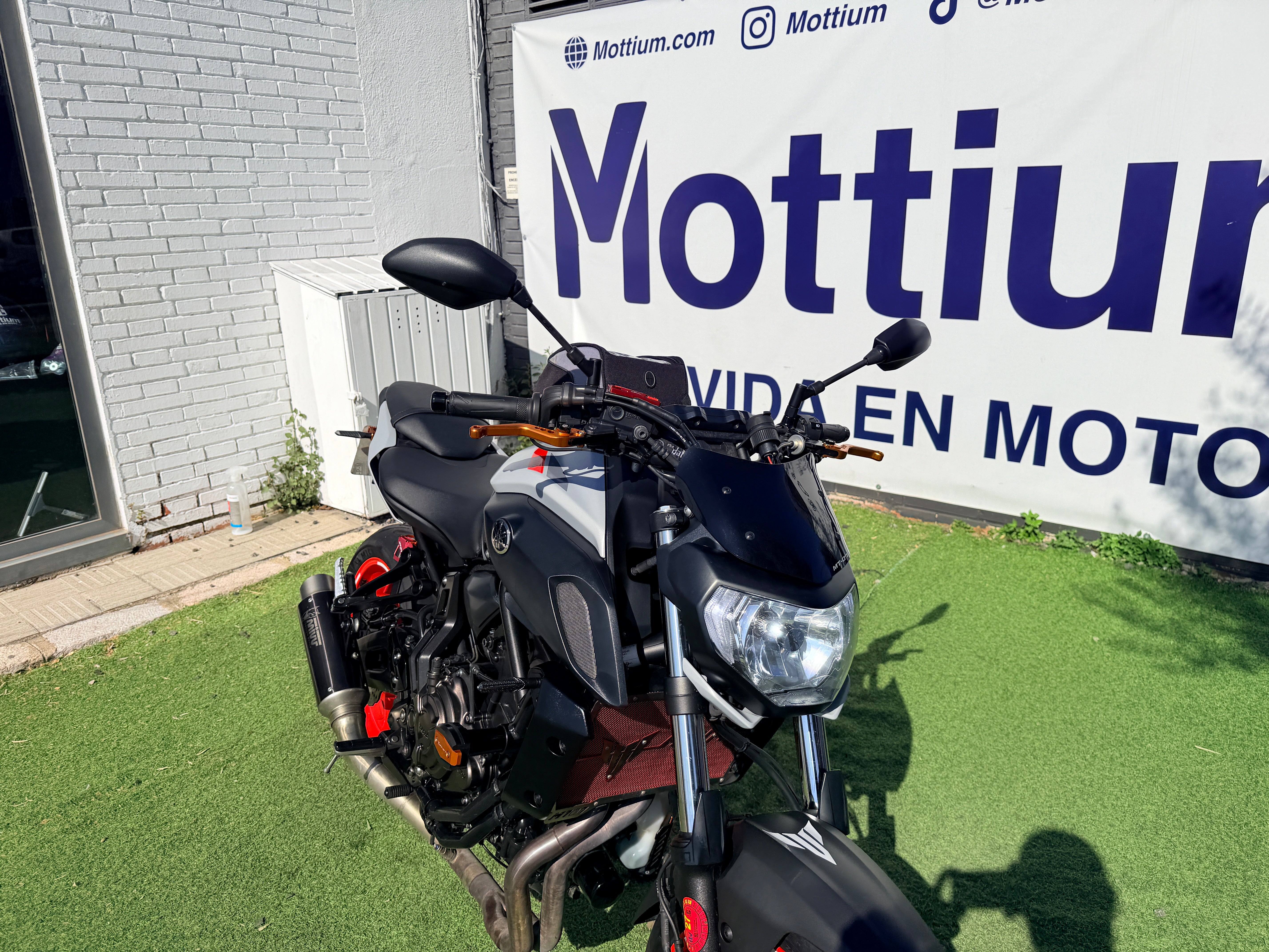 YAMAHA MT-07