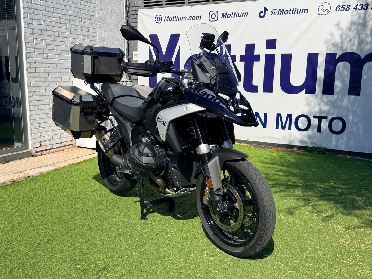 BMW R1300GS TRIPLE BLACK