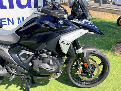 BMW R1300GS TRIPLE BLACK