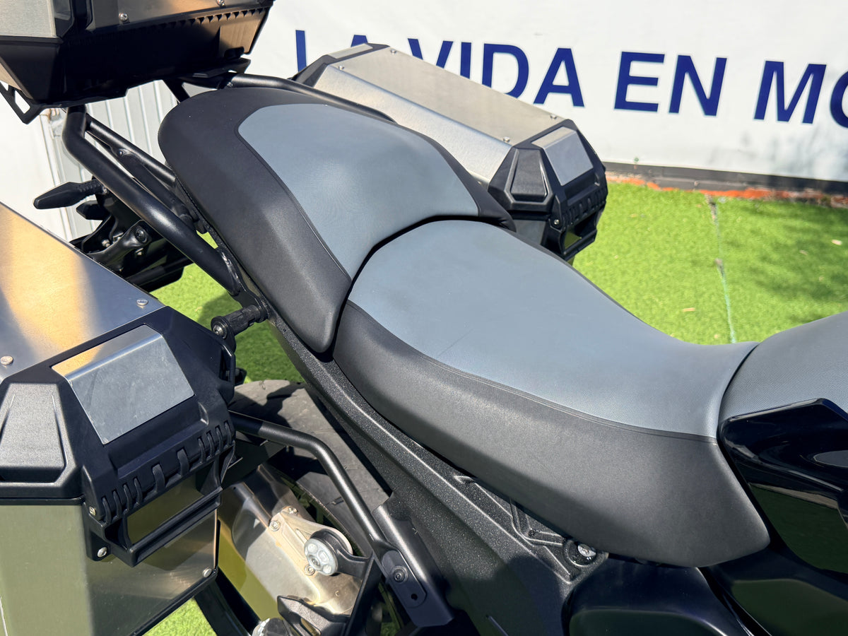 BMW R1300GS TRIPLE BLACK