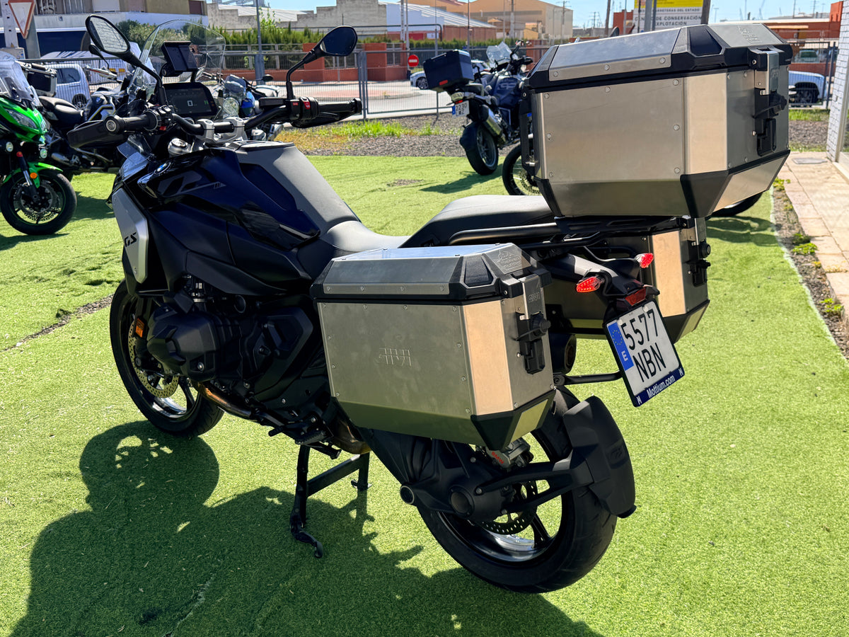 BMW R1300GS TRIPLE BLACK