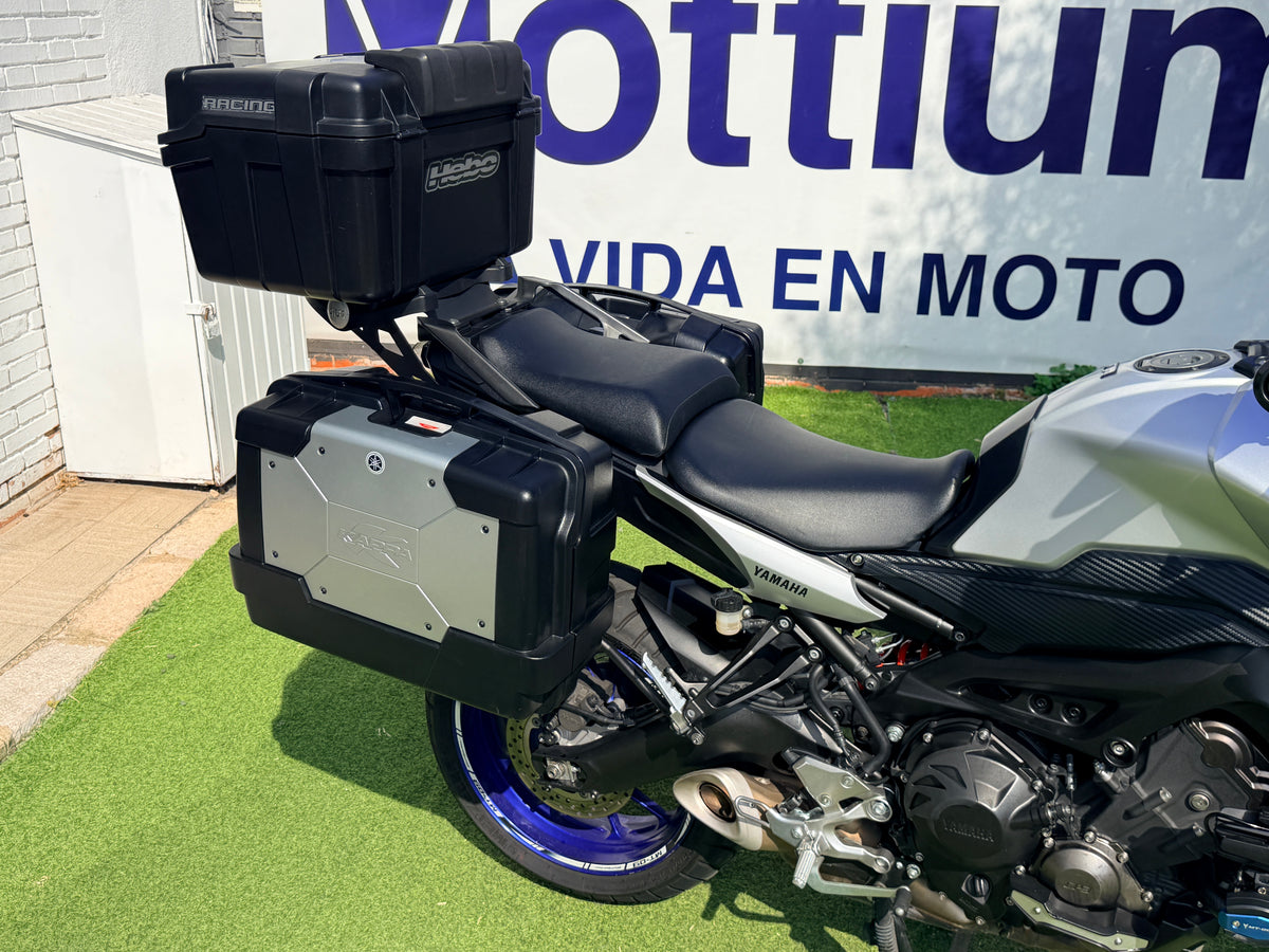 YAMAHA MT-09 TRACER