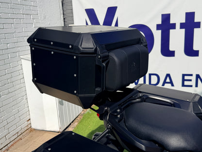 YAMAHA TRACER 9