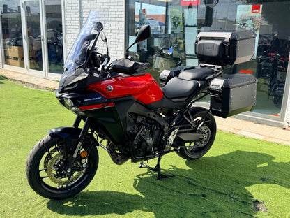 YAMAHA TRACER 9