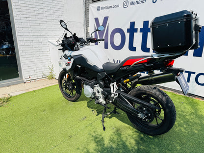 BMW F750GS
