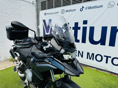 BMW F750GS TRIPLE BLACK