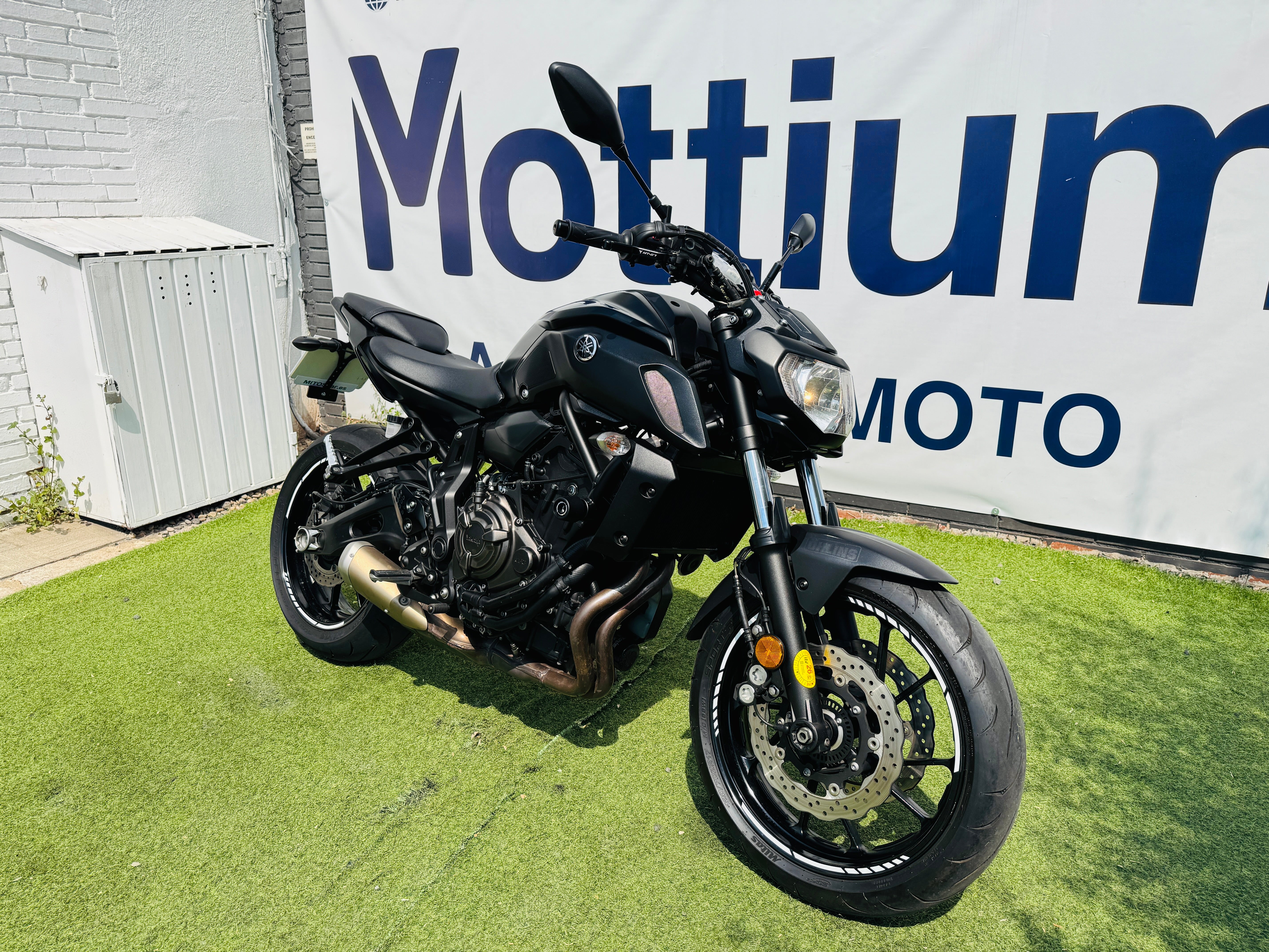 YAMAHA MT07 LIMITADA A2