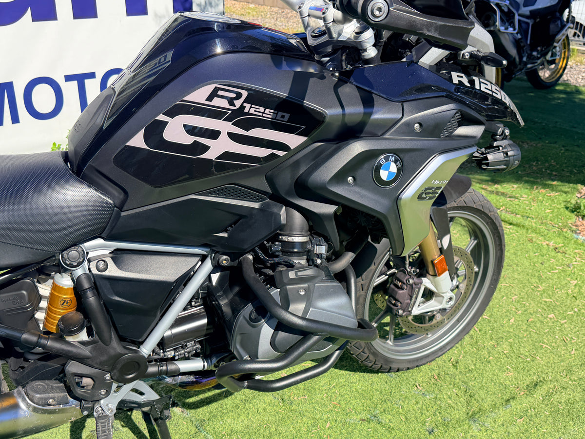 BMW R1250GS TRIPLE BLACK