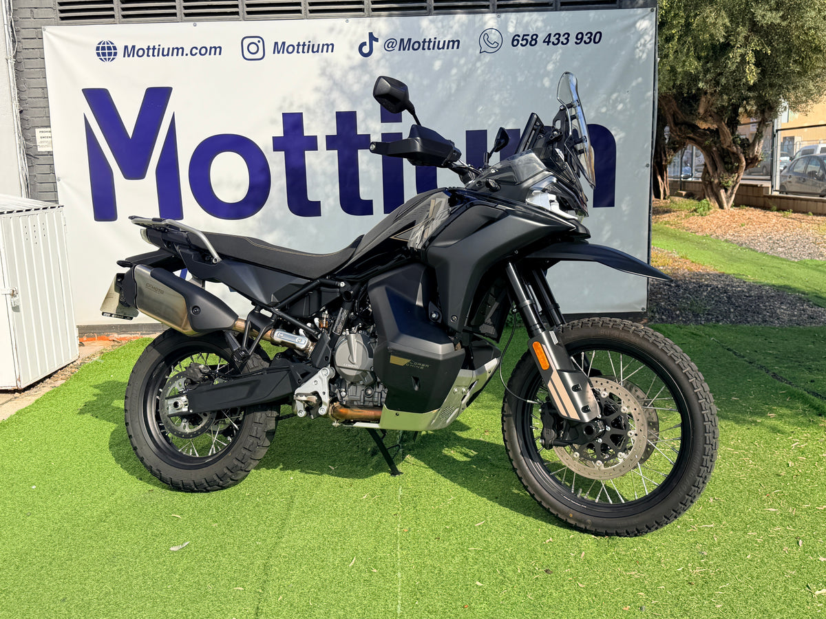 CFMOTO 800MT-X