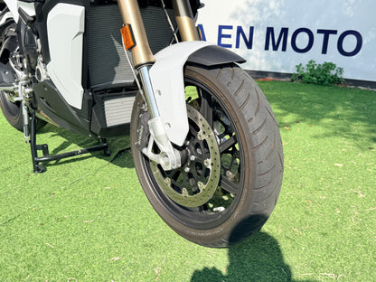 BMW S1000XR