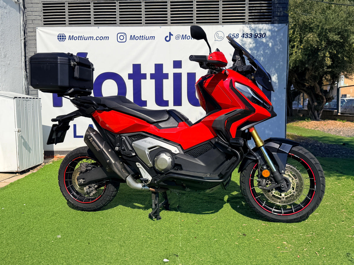HONDA X-ADV 750