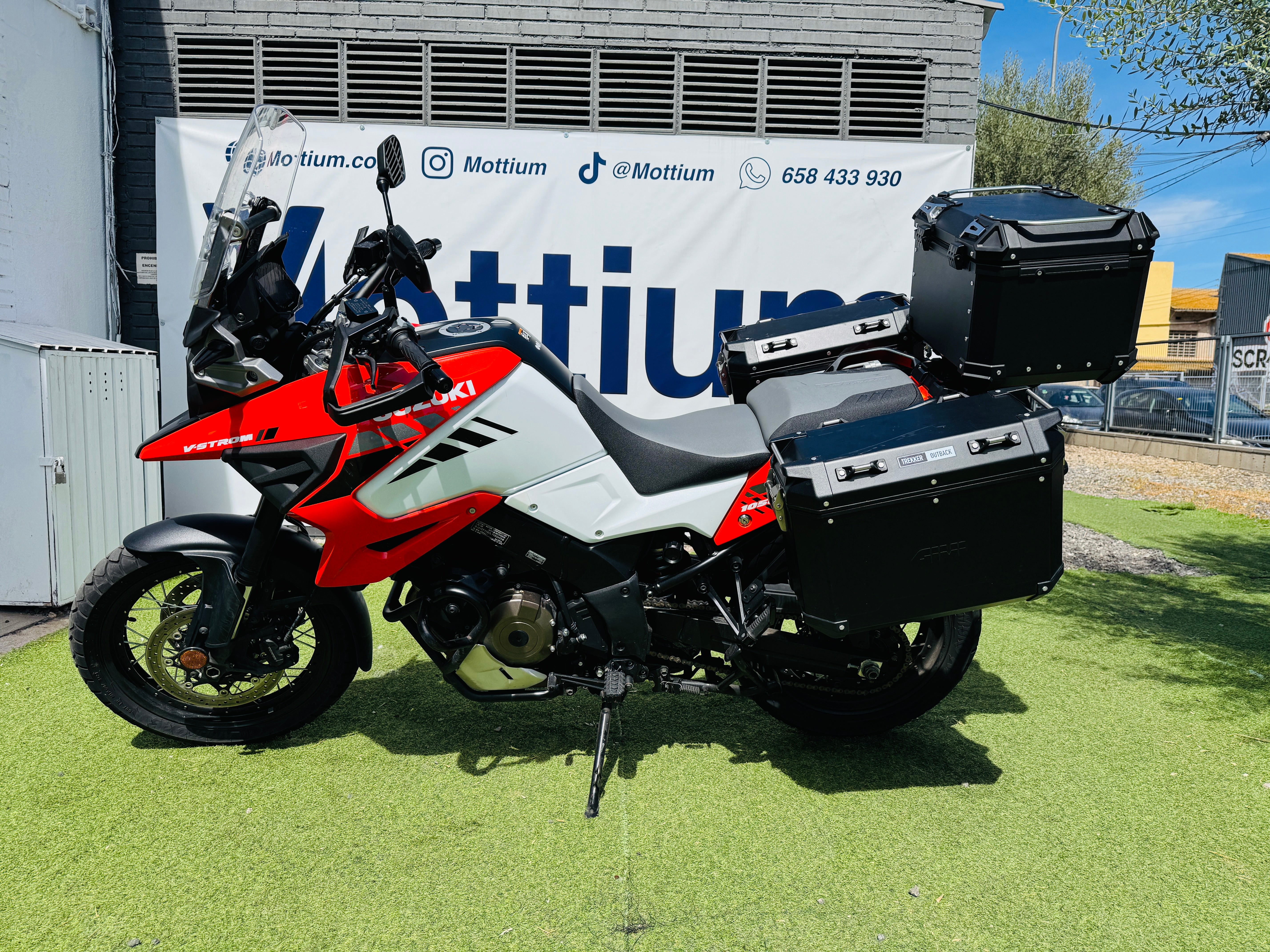 SUZUKI V-STROM 1050 XT