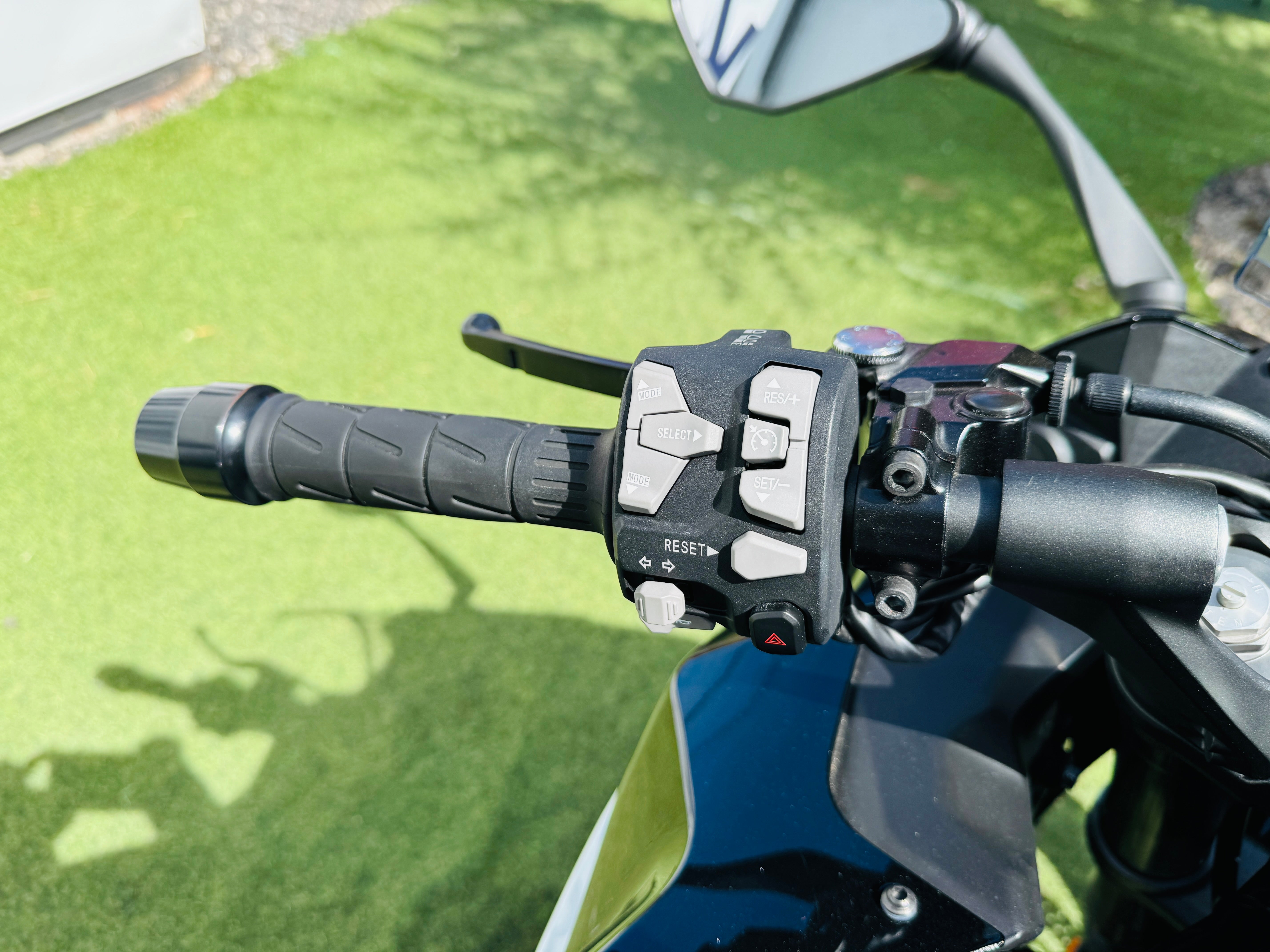 KAWASAKI NINJA 1000 SX