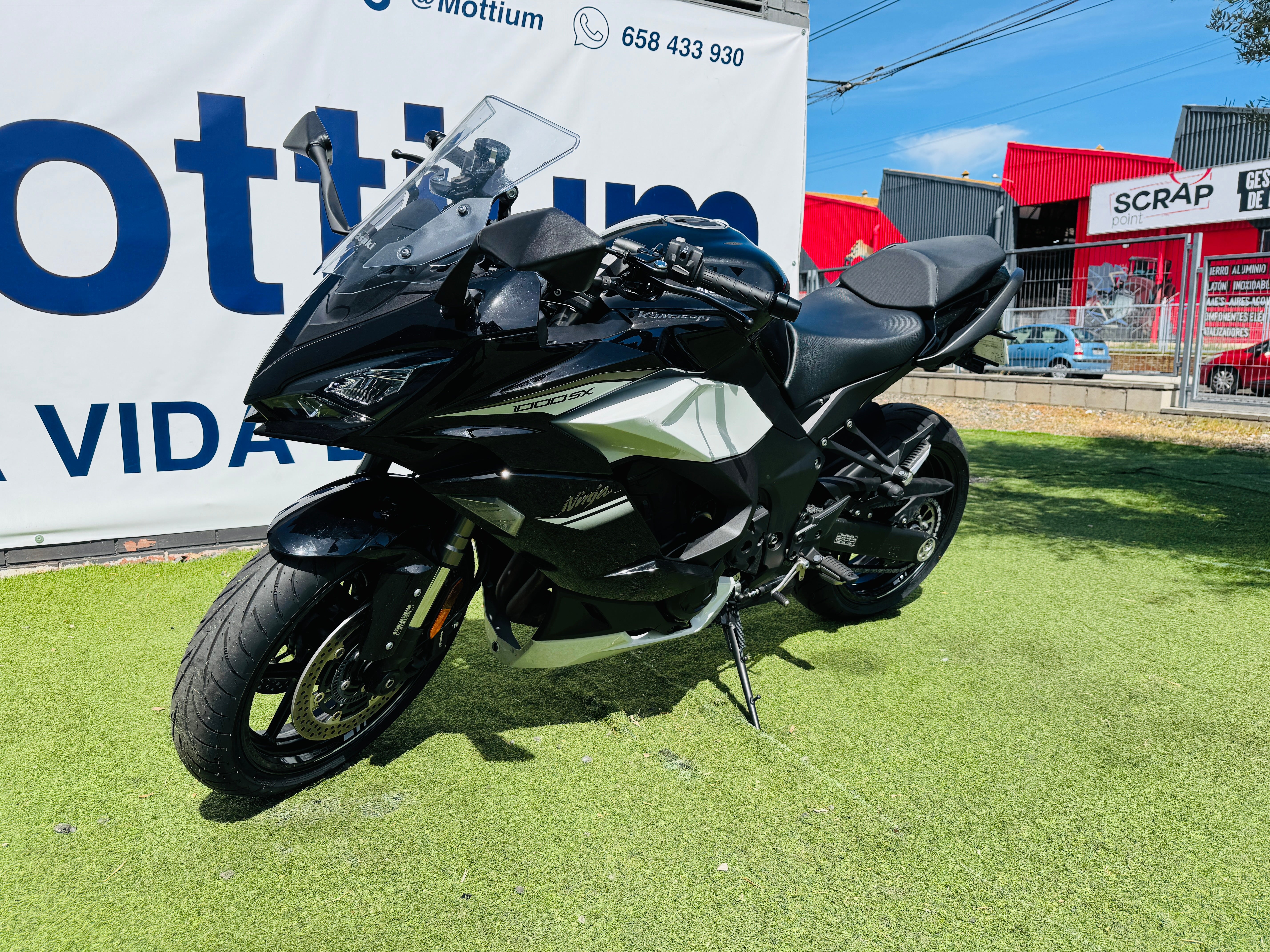 KAWASAKI NINJA 1000 SX