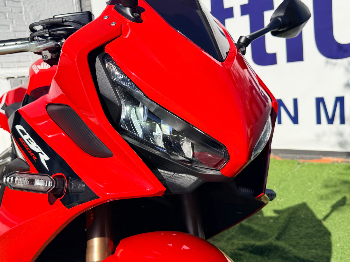 HONDA CBR 650R