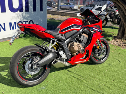 HONDA CBR 650R