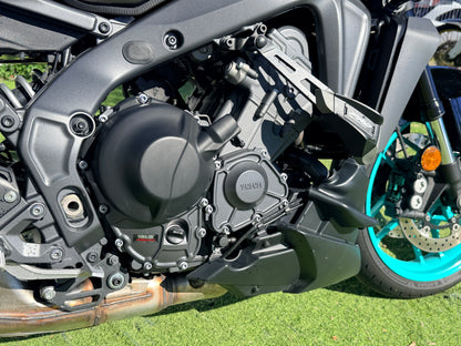 YAMAHA MT-09
