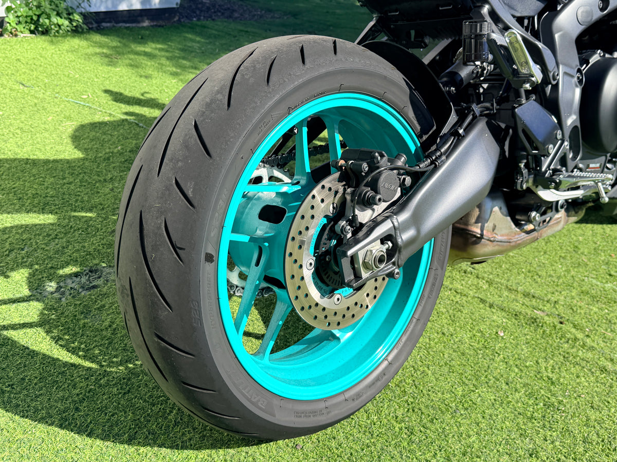 YAMAHA MT-09