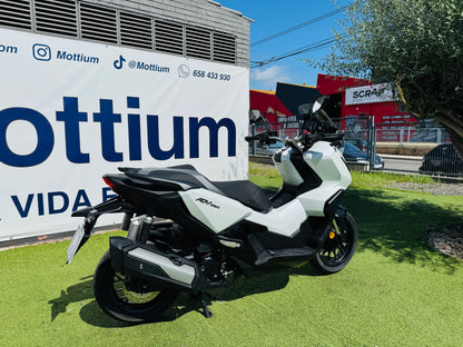 HONDA ADV 350