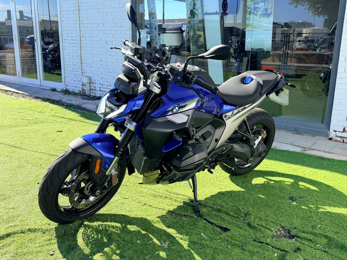 BMW R1300R