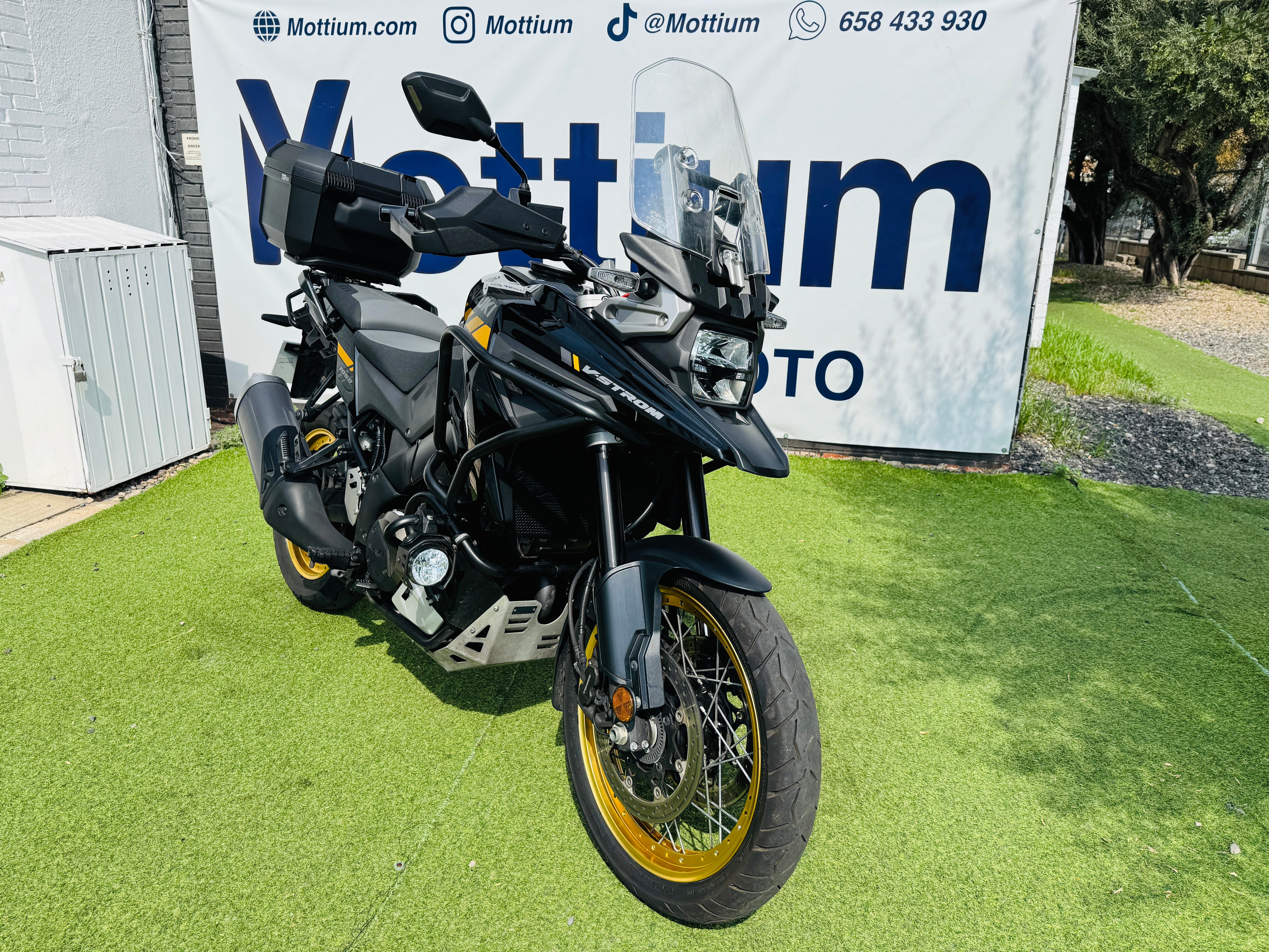 SUZUKI V-STROM 1050XT