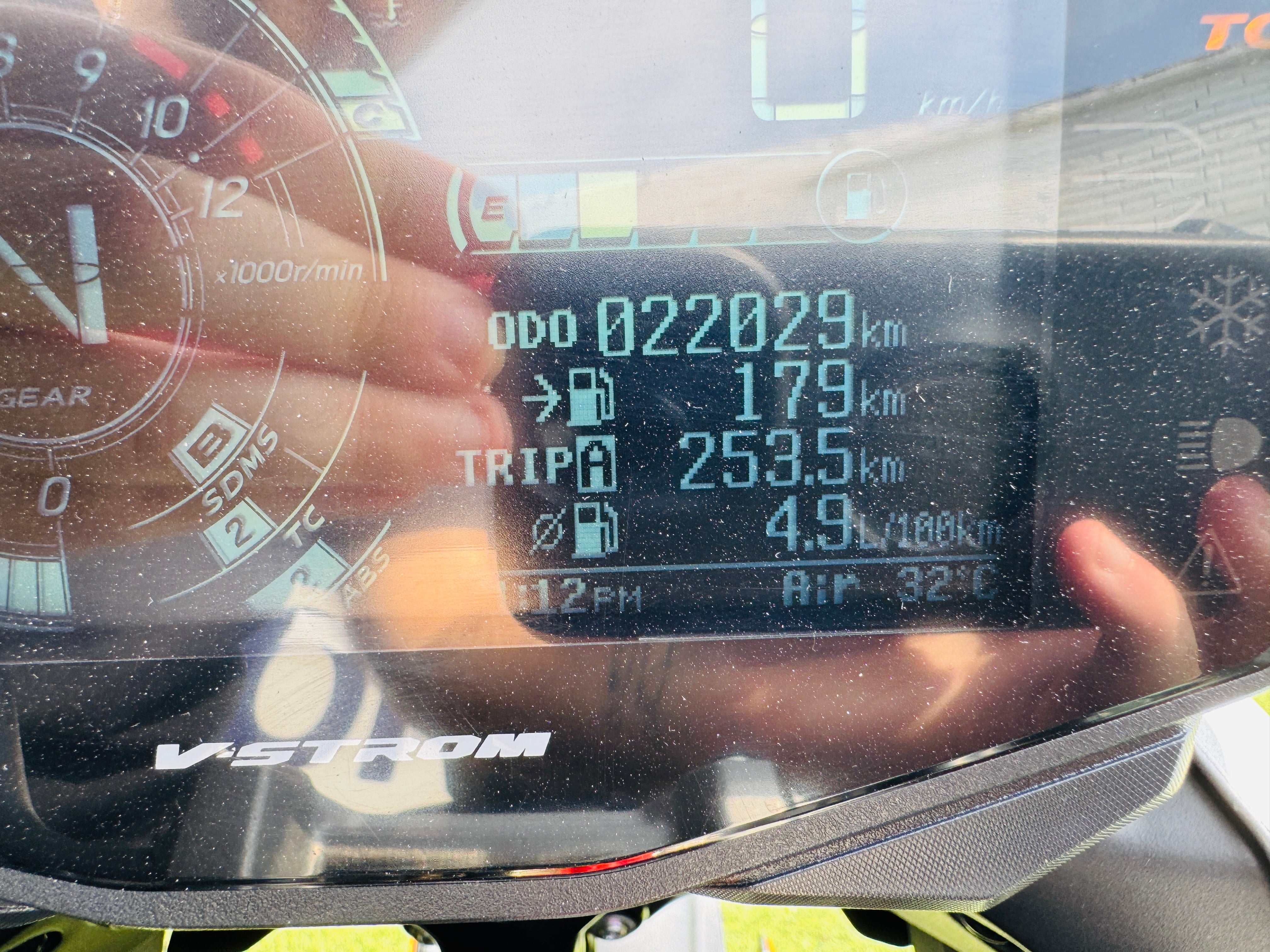 SUZUKI V-STROM 1050XT