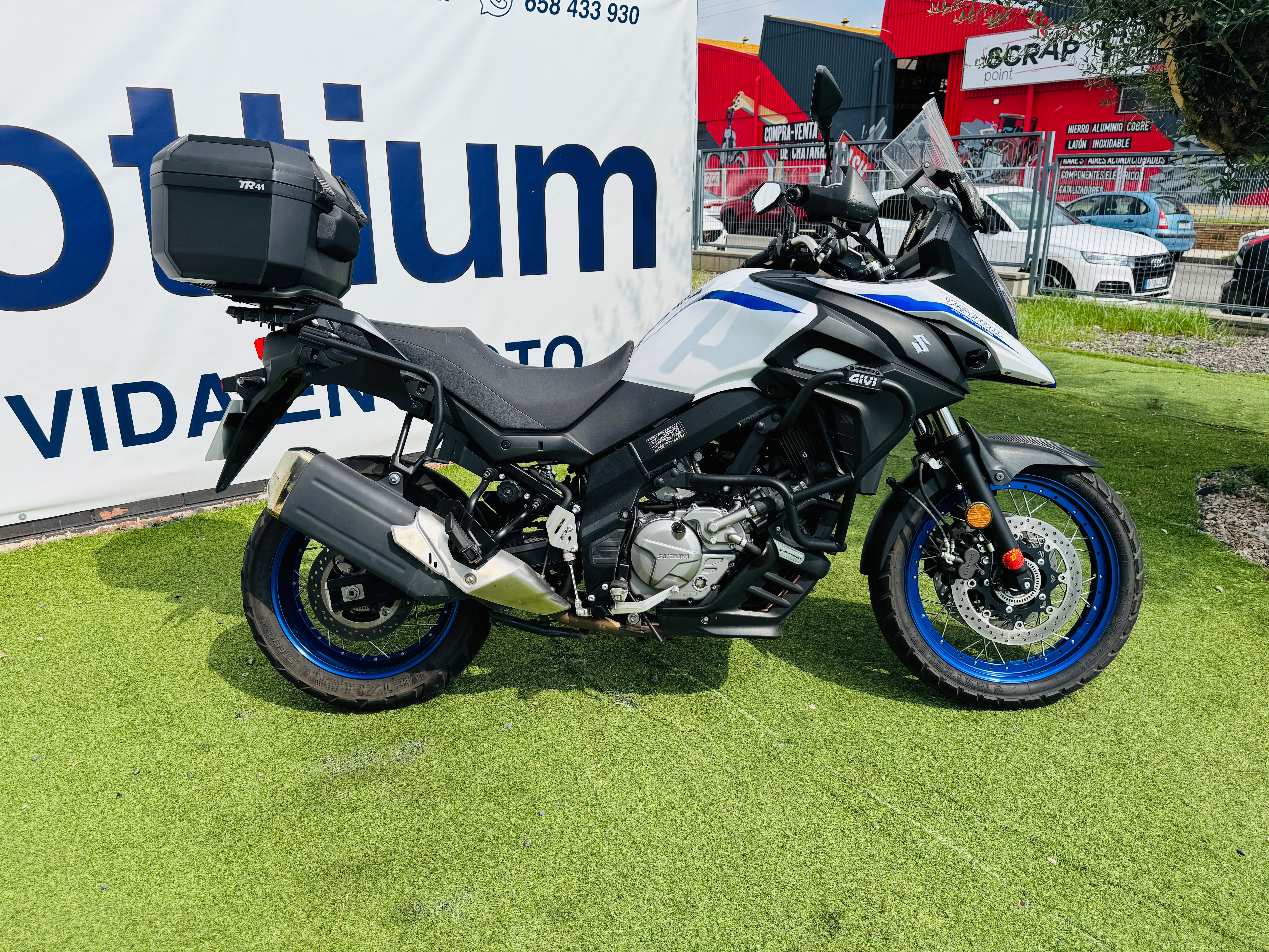 SUZUKI V-STROM 650 XT