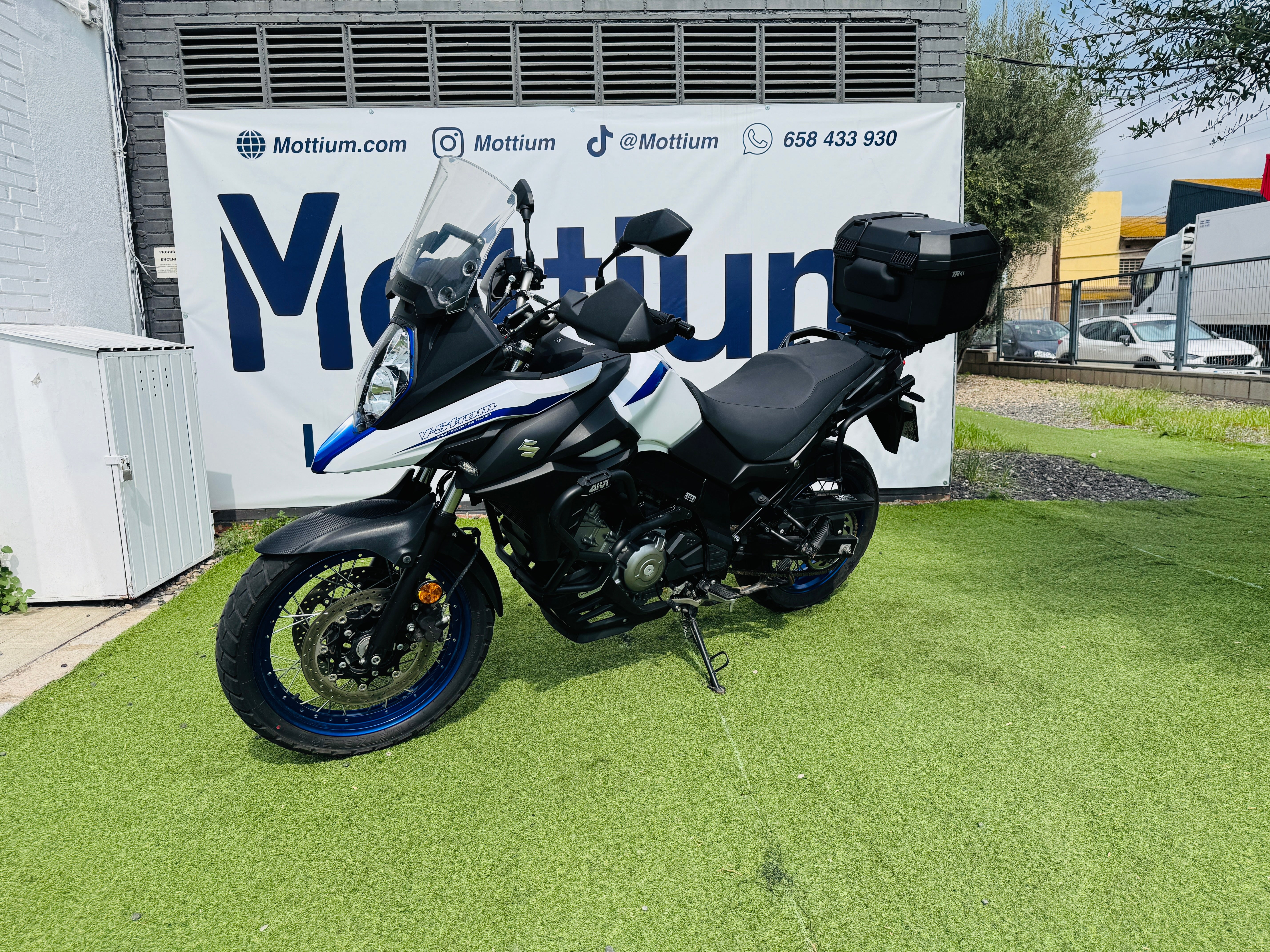 SUZUKI V-STROM 650 XT