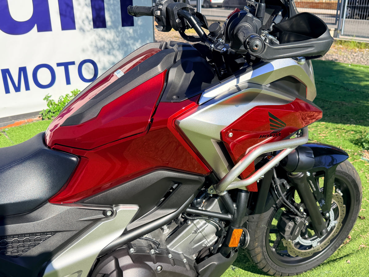 HONDA NZ750X DTC