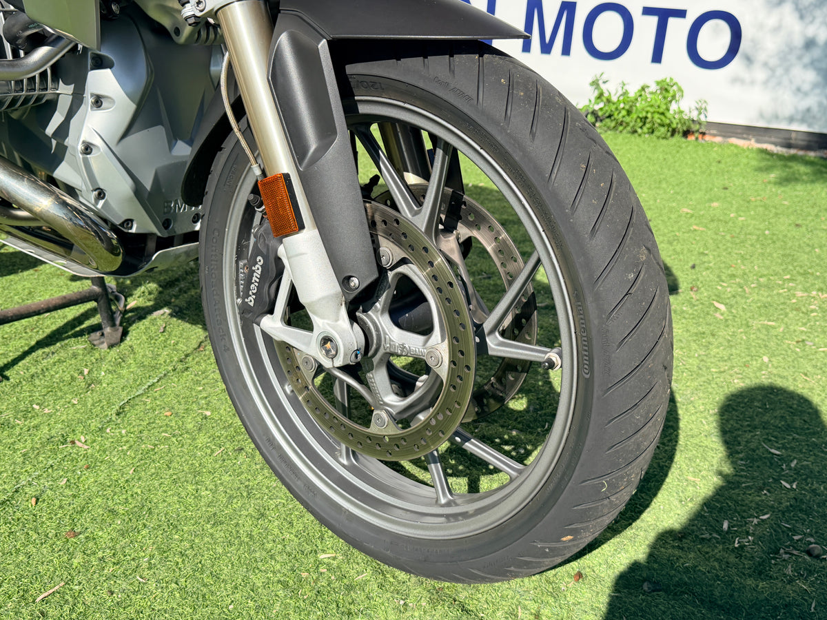 BMW R1200GS