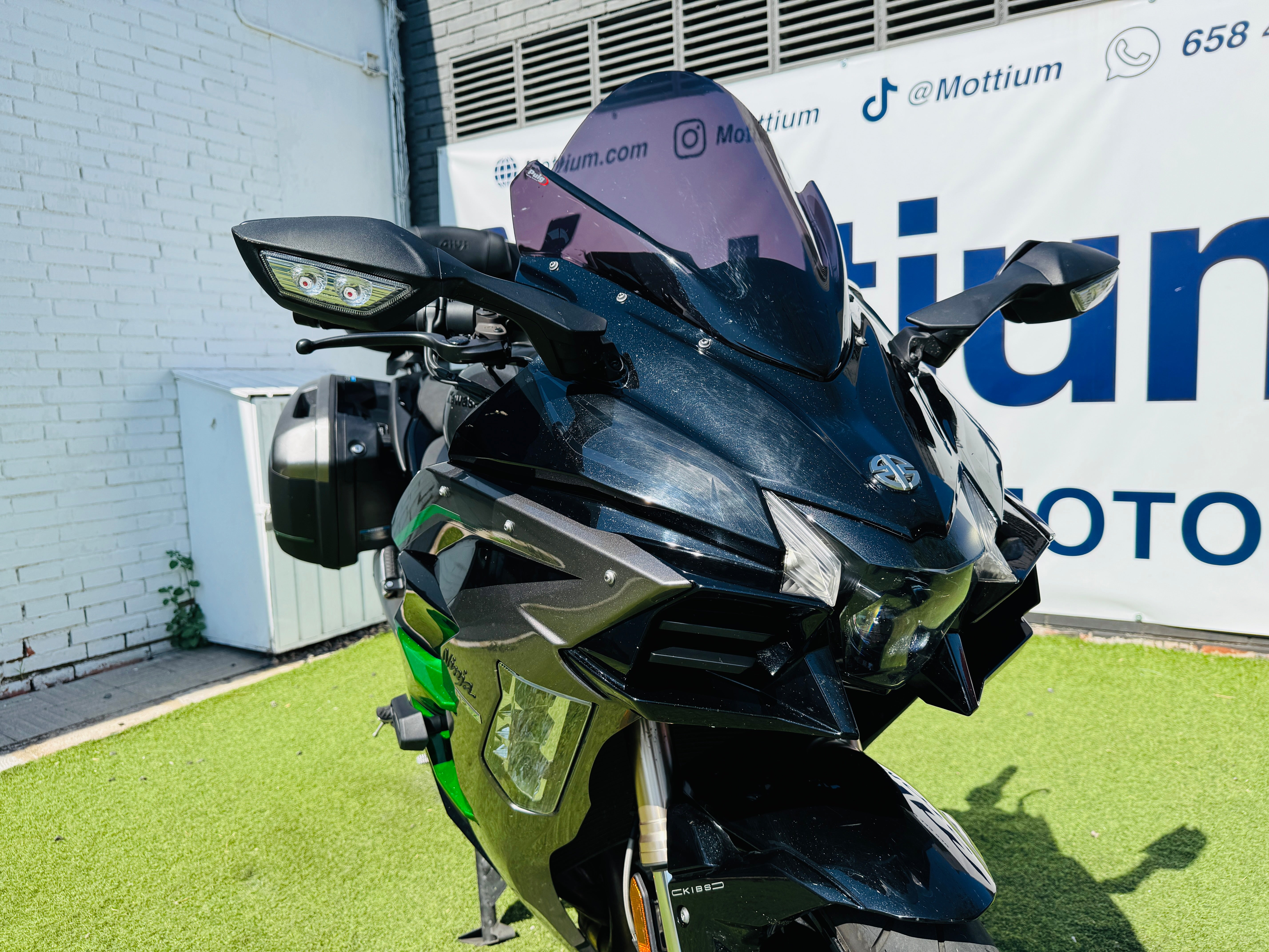 KAWASAKI NINJA H2SX