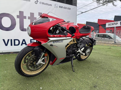 MV AGUSTA Superveloce 800