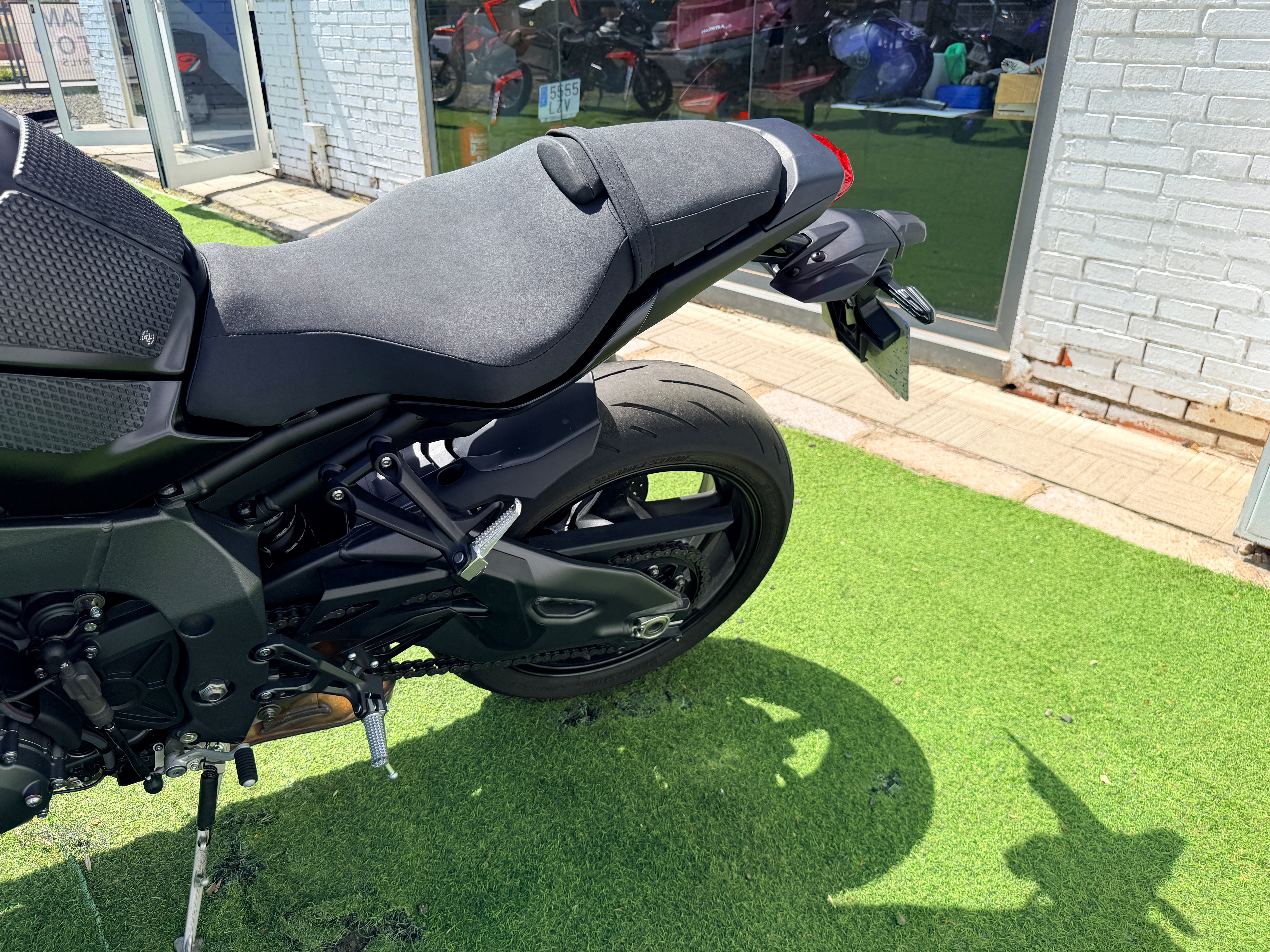 YAMAHA MT10