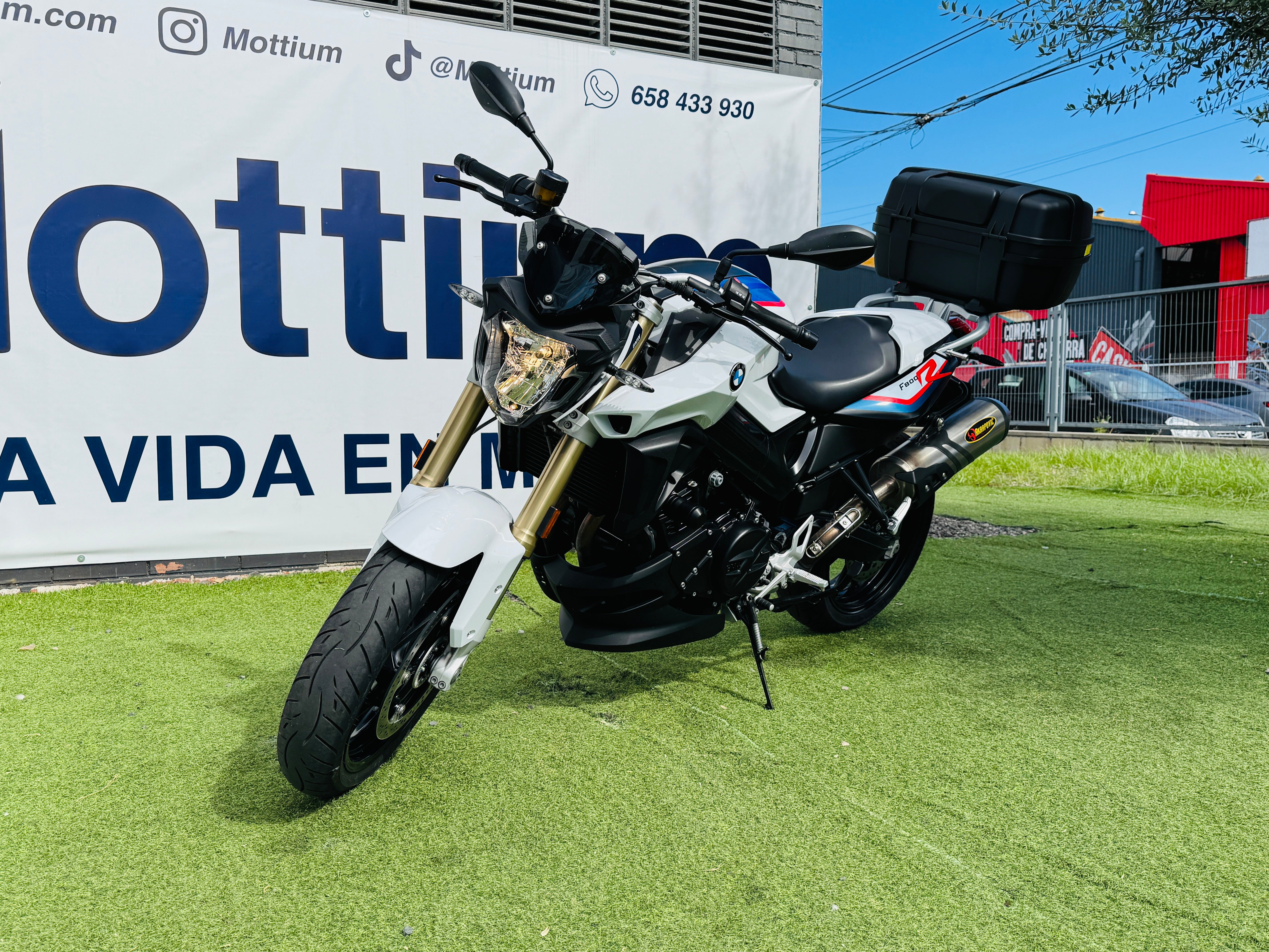 BMW F800R LIMITADA A2