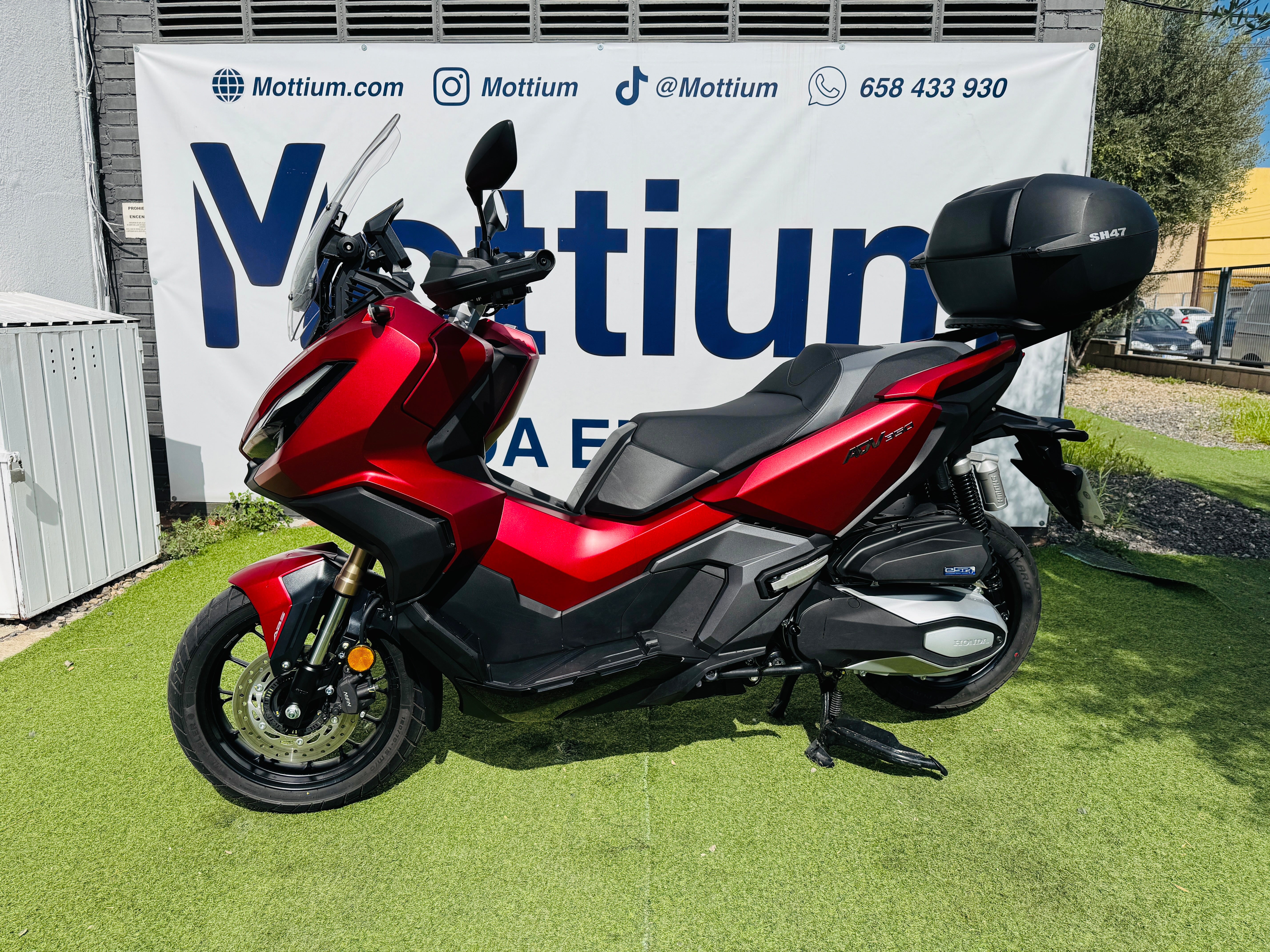 HONDA ADV 350