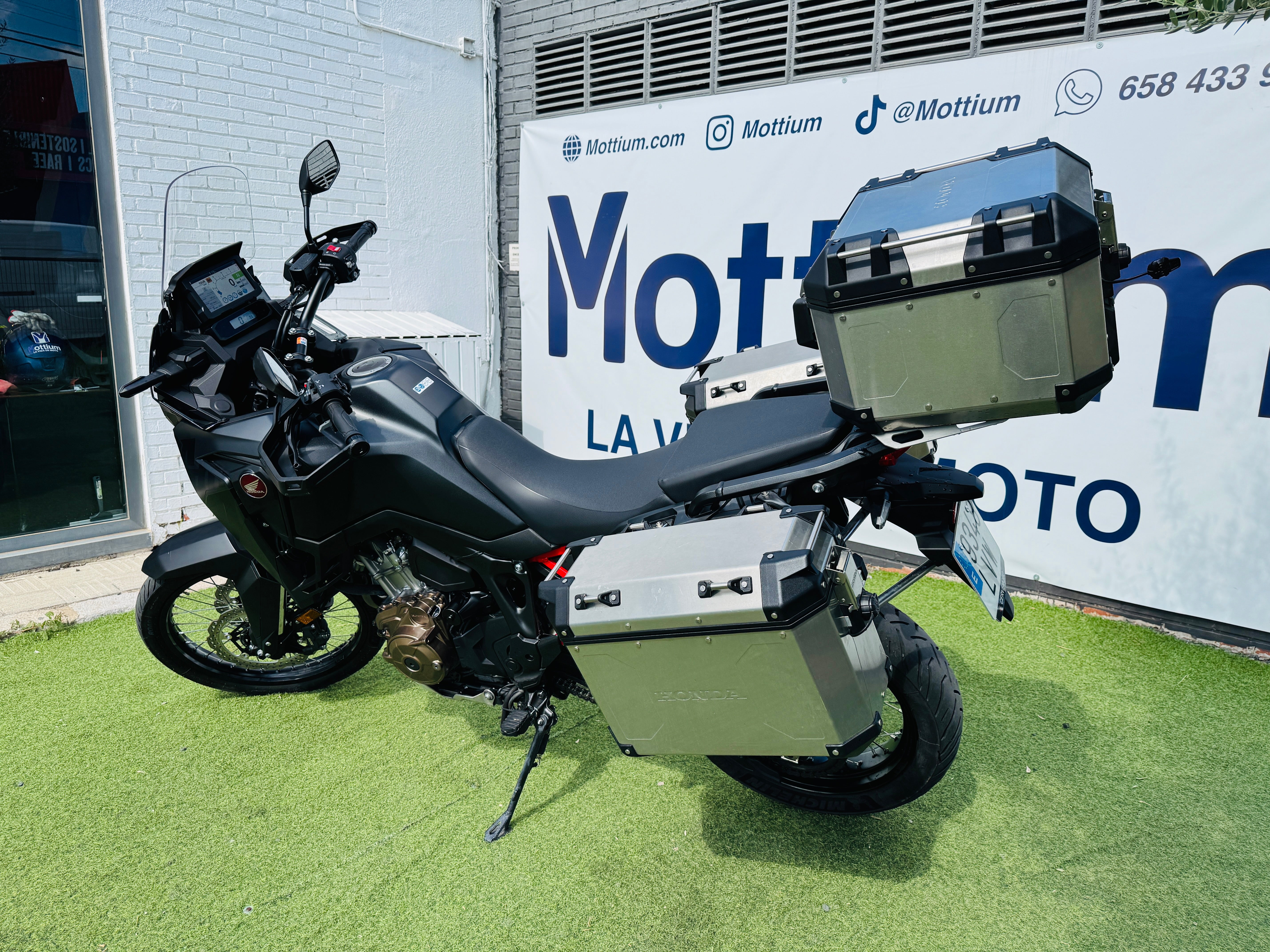 HONDA CRF1100L Africa Twin DCT
