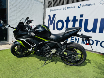 KAWASAKI NINJA 650