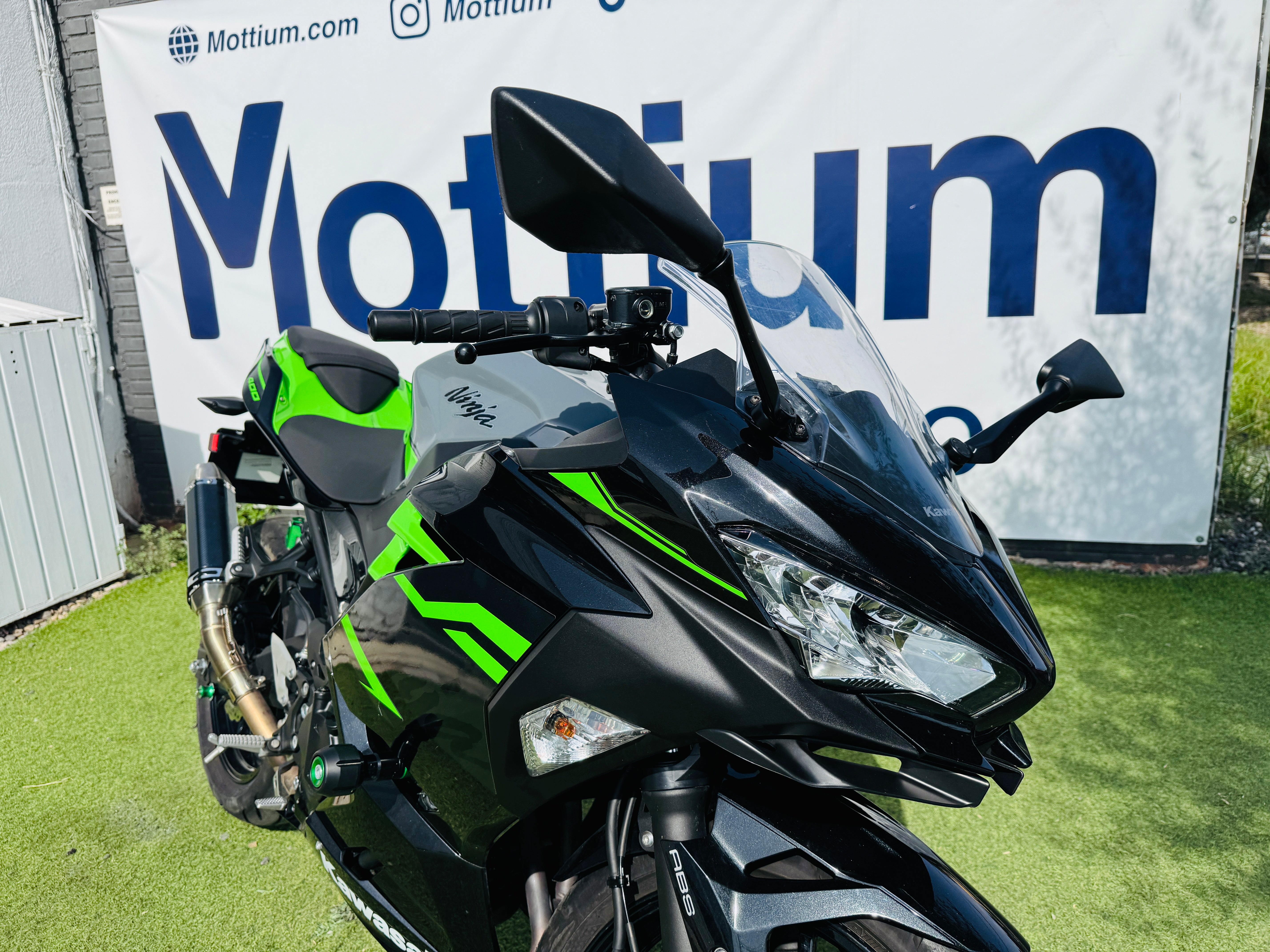 KAWASAKI NINJA 400