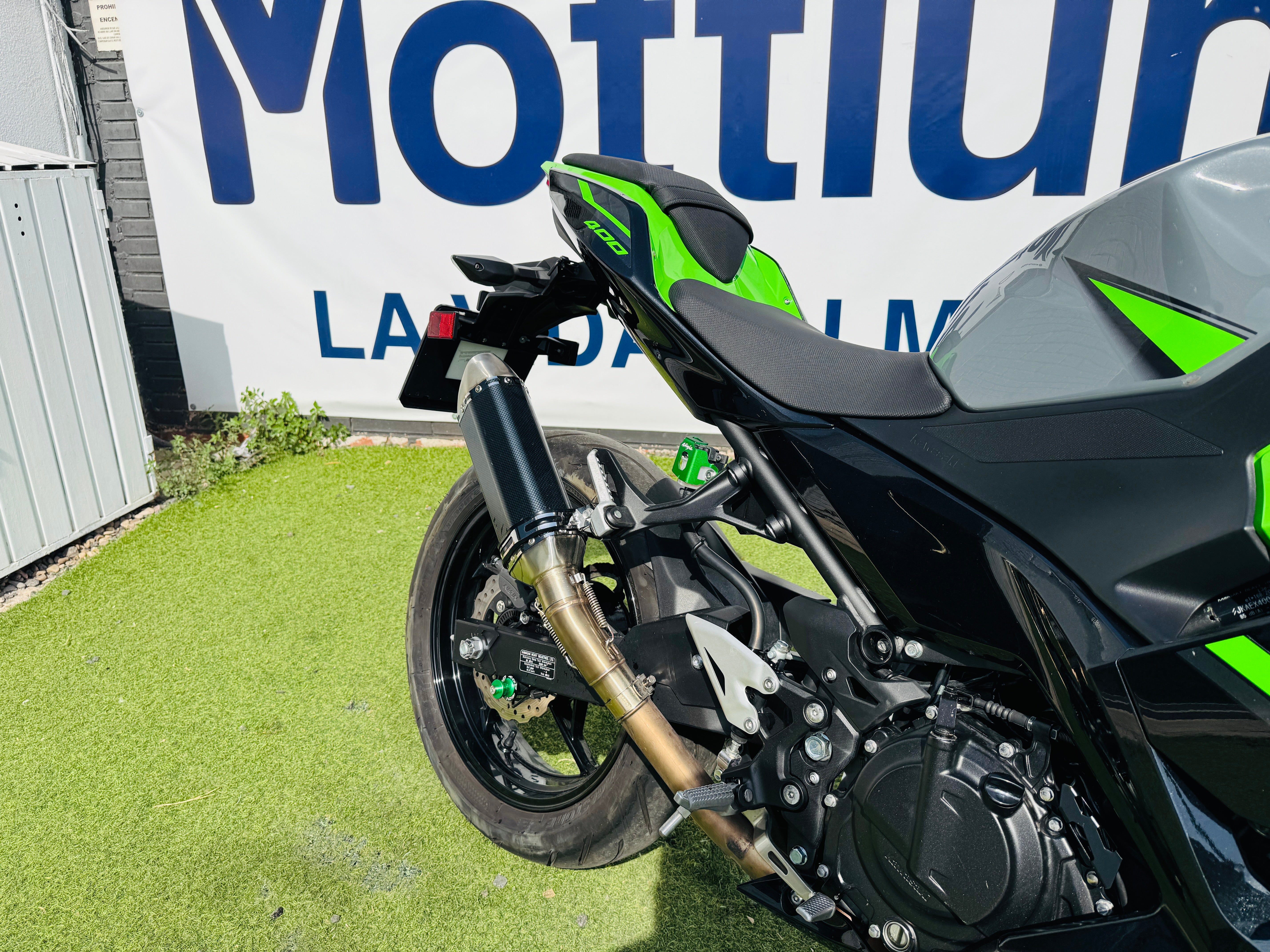 KAWASAKI NINJA 400