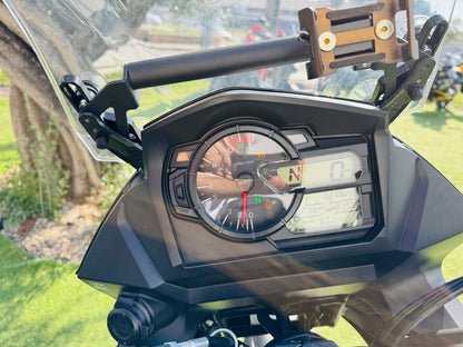 SUZUKI V-STROM 650
