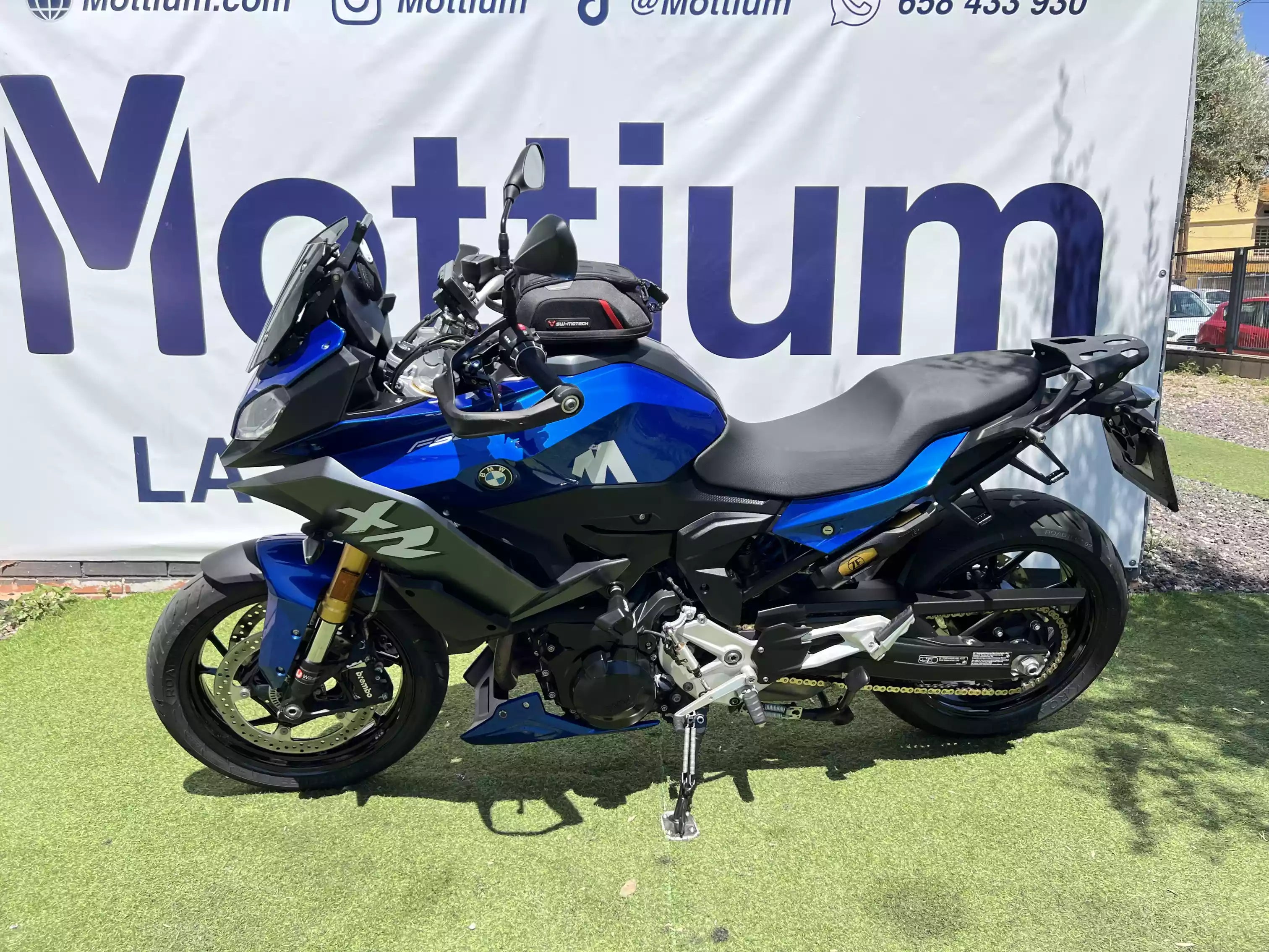 BMW F 900 XR